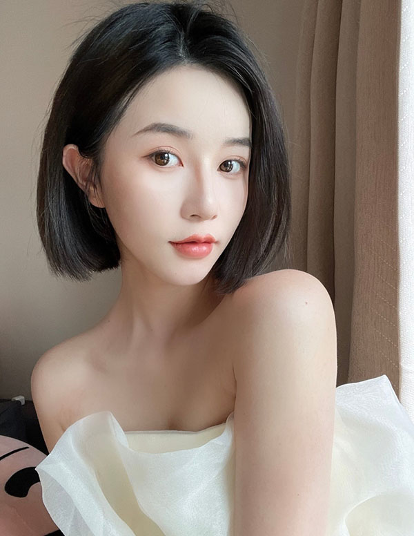 伦敦伴游模特